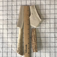 Load image into Gallery viewer, 4 pack small split antler