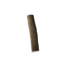 Load image into Gallery viewer, Whole Small Elk 4-5 inch’s
